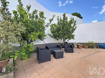 Moradia T3 para Venda em Loule (São Sebastião)