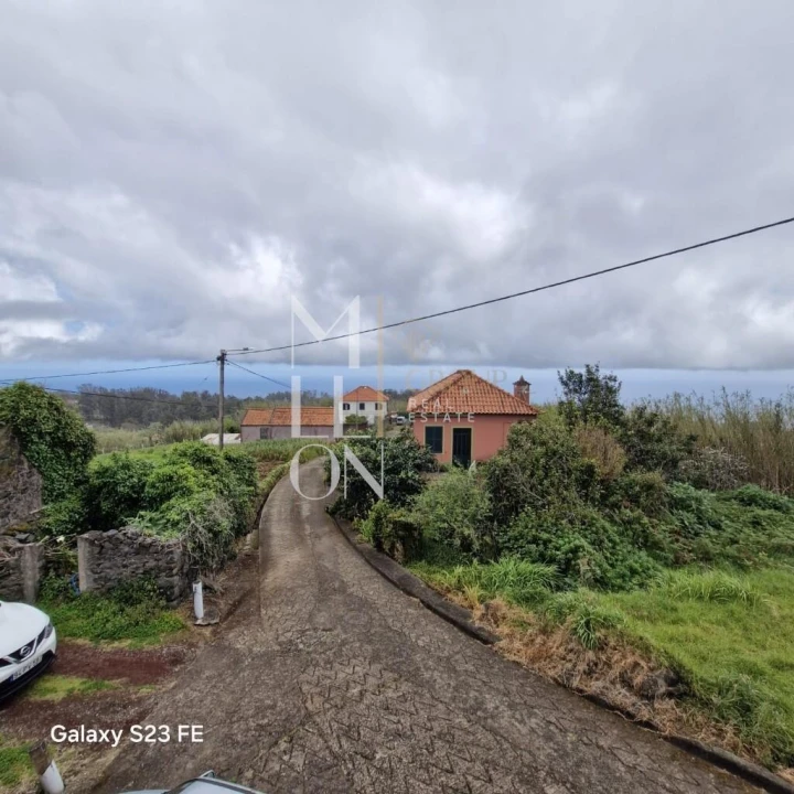 Moradia T2 para Venda em Porto Moniz Foto 11