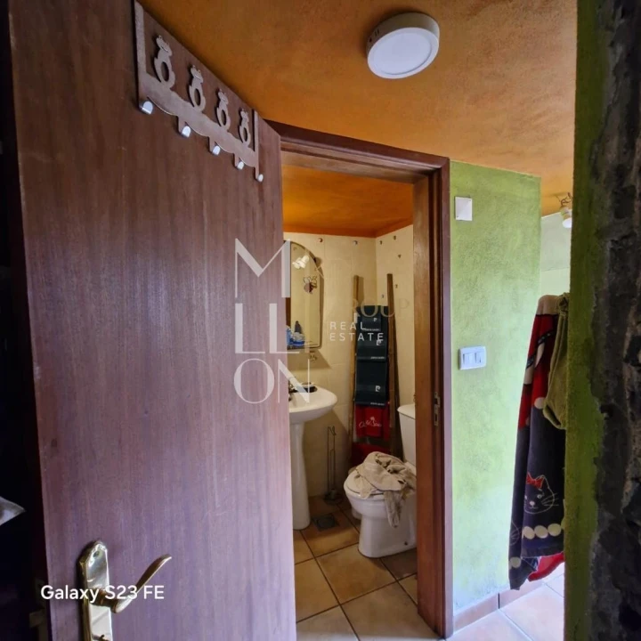Moradia T2 para Venda em Porto Moniz Foto 5