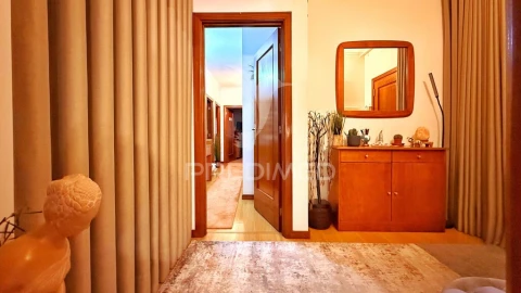 Apartamento T2 para Venda em Pousada de Saramagos