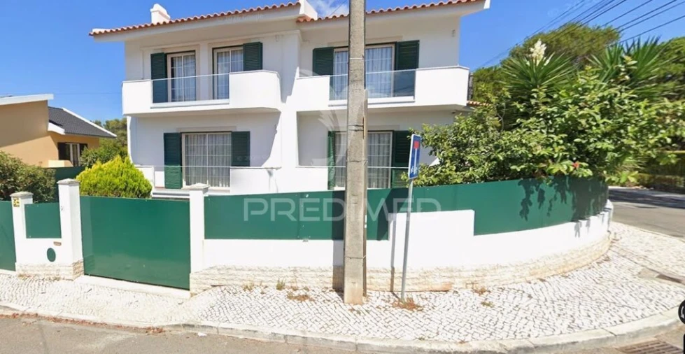 Moradia T4 para Venda em Cascais e Estoril