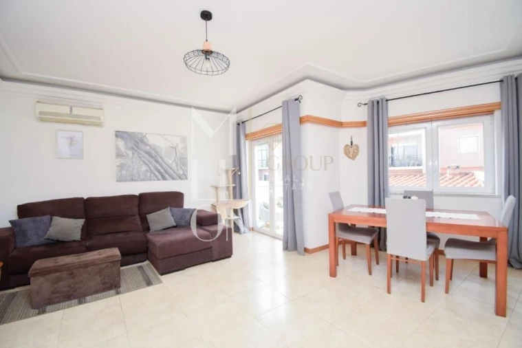 Apartamento T2 para Venda em Alcabideche Foto 4