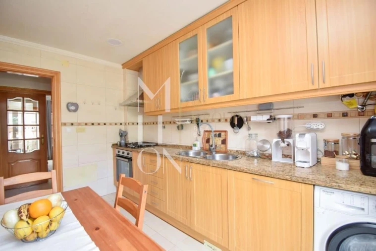 Apartamento T2 para Venda em Alcabideche Foto 11