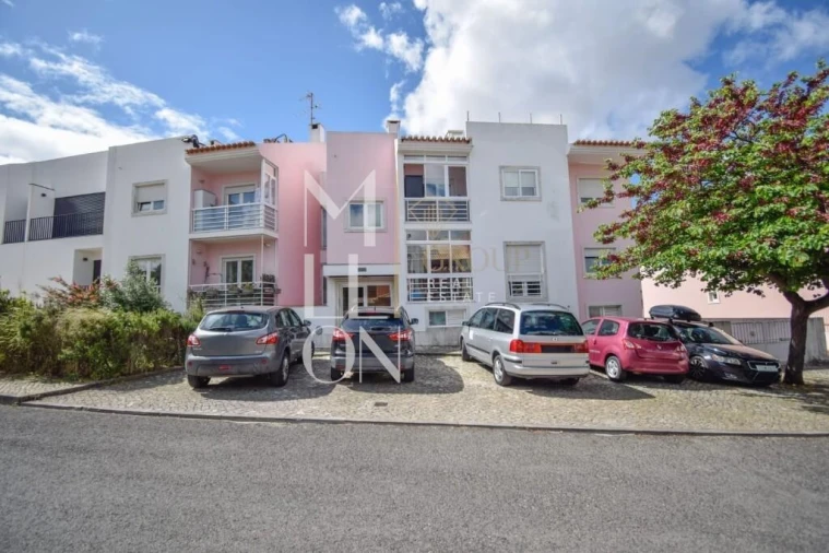 Apartamento T2 para Venda em Alcabideche Foto 28