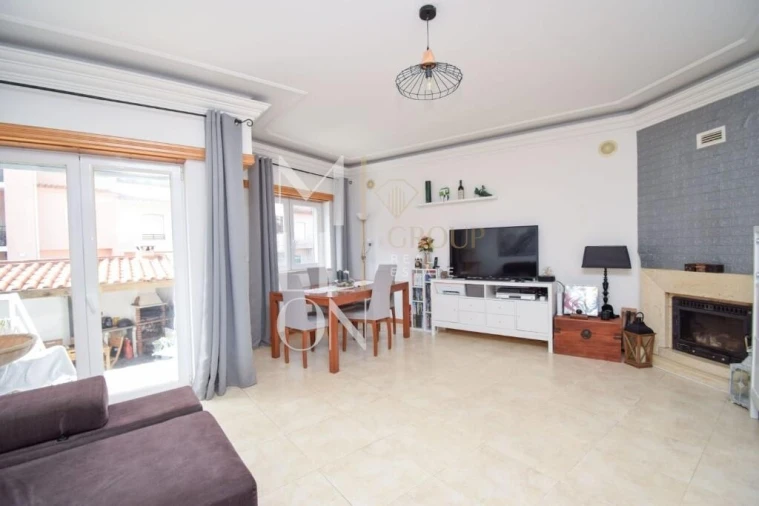 Apartamento T2 para Venda em Alcabideche Foto 5