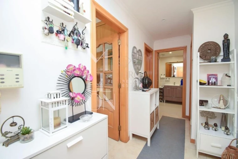 Apartamento T2 para Venda em Alcabideche Foto 18