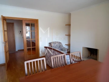 Apartamento T1 para Arrendamento em Ramalde