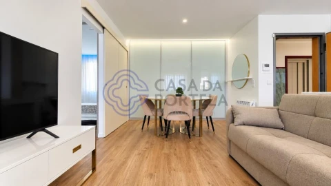 Apartamento T1 para Venda em Póvoa de Varzim, Beiriz e Argivai