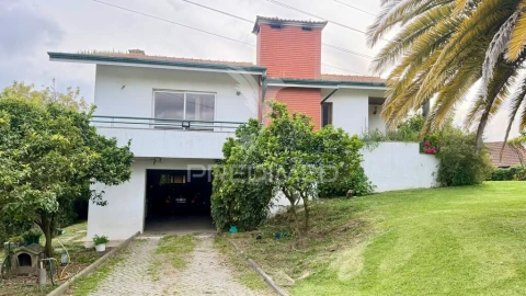 Moradia T3 para Venda em Arvore