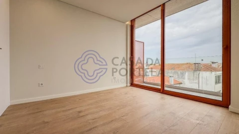 Apartamento T1 para Venda em Póvoa de Varzim, Beiriz e Argivai
