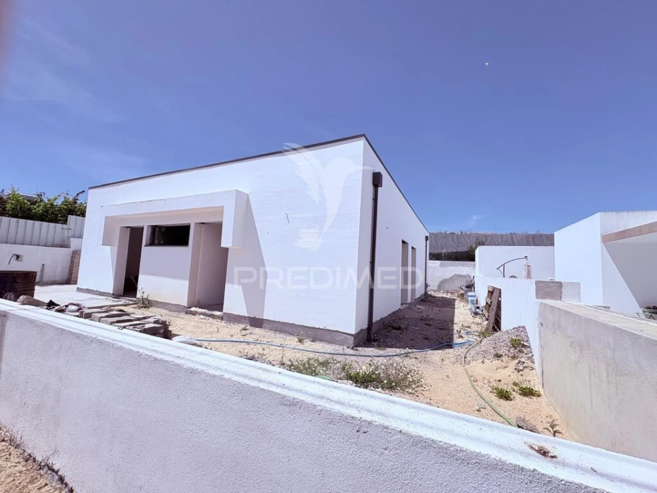 Moradia T2 para Venda em Amora Foto 5