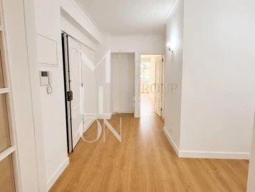 Apartamento T3 para Venda em São Domingos de Benfica