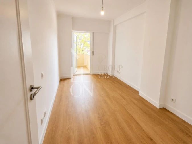 Apartamento T3 para Venda em São Domingos de Benfica Foto 17