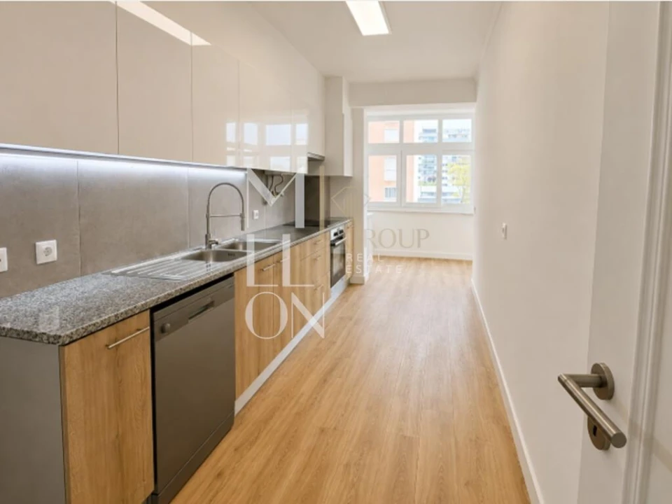 Apartamento T3 para Venda em São Domingos de Benfica Foto 30