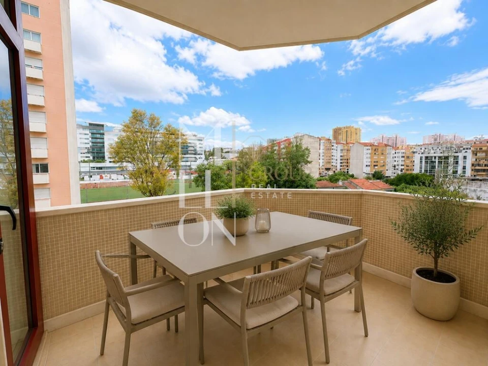 Apartamento T3 para Venda em São Domingos de Benfica Foto 37