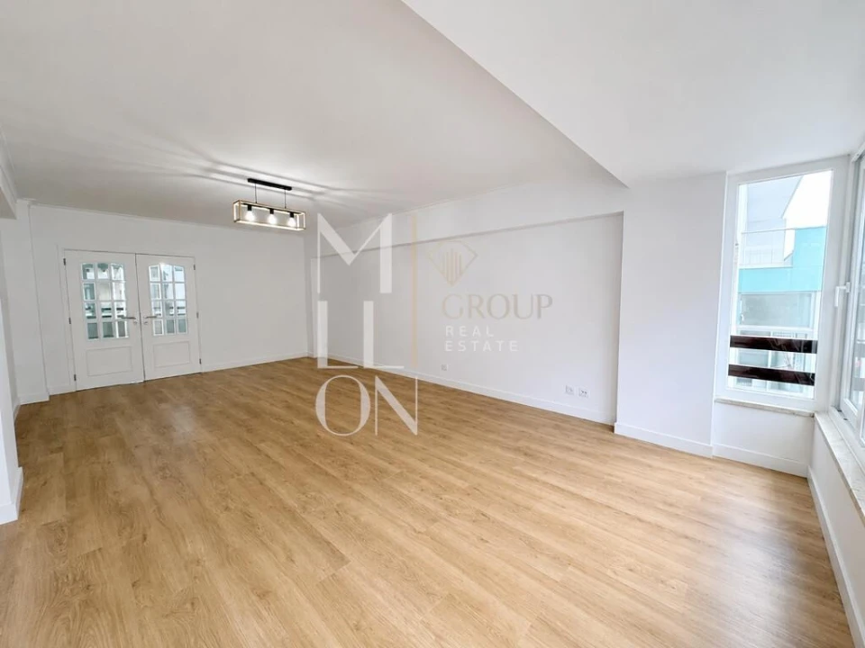 Apartamento T3 para Venda em São Domingos de Benfica Foto 4