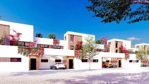 Moradia T3 para Venda em Moncarapacho e Fuseta