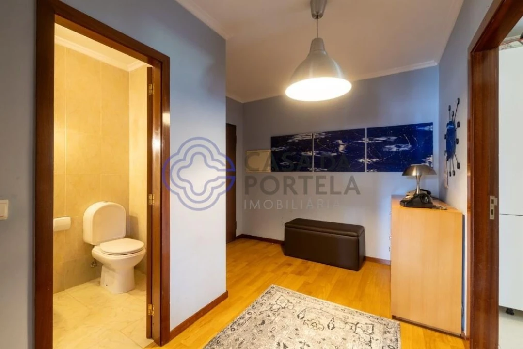 Apartamento T2 para Venda em Vilar de Andorinho Foto 15
