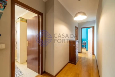 Apartamento T2 para Venda em Vilar de Andorinho