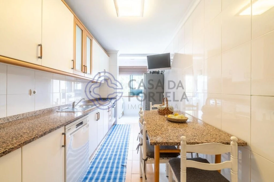 Apartamento T2 para Venda em Vilar de Andorinho Foto 19