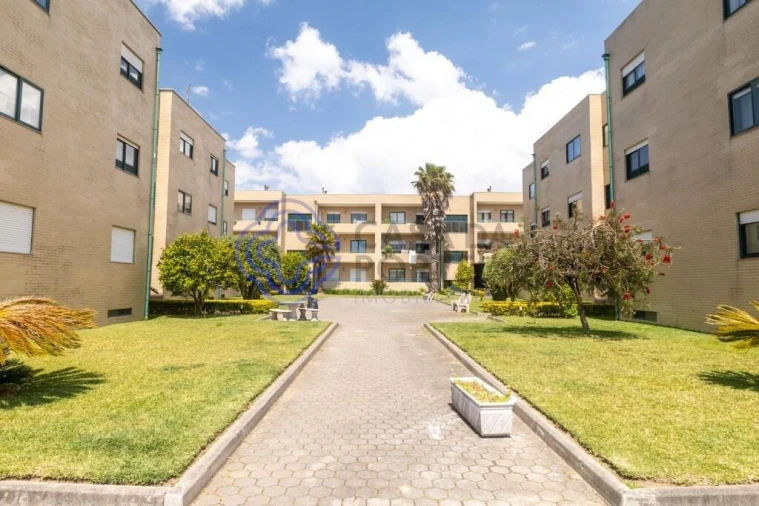 Apartamento T2 para Venda em Vilar de Andorinho Foto 23
