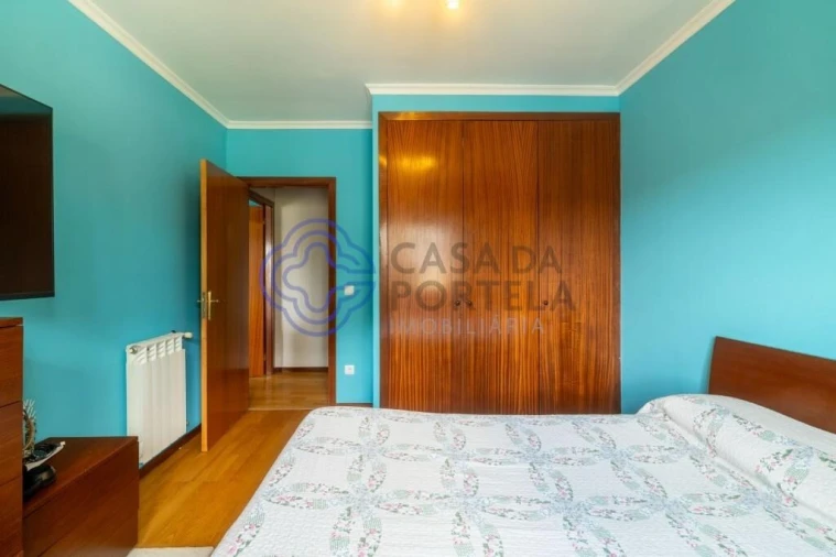 Apartamento T2 para Venda em Vilar de Andorinho Foto 8