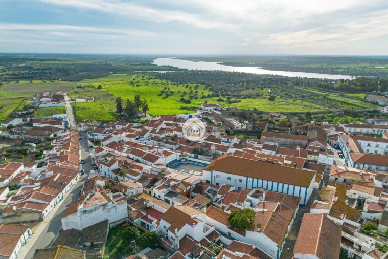 Moradia T2 para Venda em Torrão Foto 24
