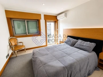 Apartamento T3 para Venda em Mafamude e Vilar do Paraíso