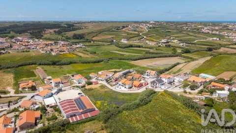 Terreno para Venda em São Pedro da Cadeira