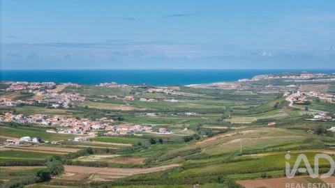 Terreno para Venda em São Pedro da Cadeira