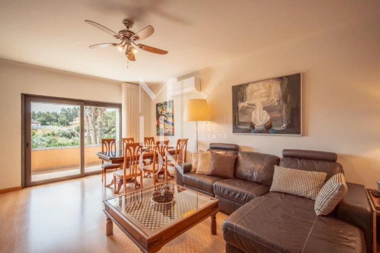 Apartamento T2 para Venda em Alcabideche Foto 3