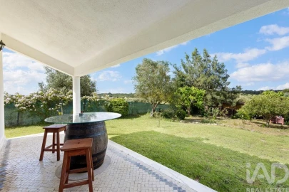 Moradia T2 para Venda em Almoster