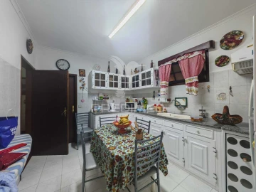 Moradia T3 para Venda em Caniçal