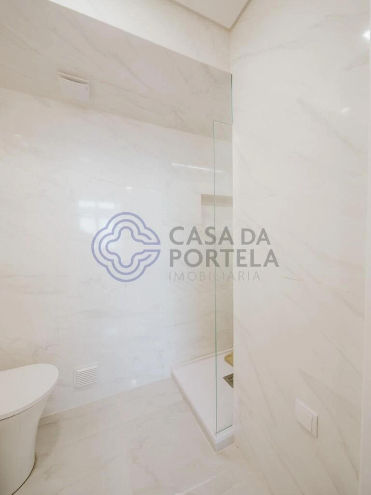 Apartamento T3 para Venda em Arroios Foto 8