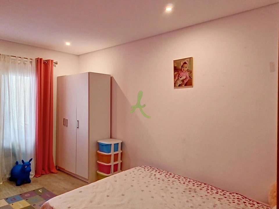 Apartamento T3 para Venda em Portimão Foto 17