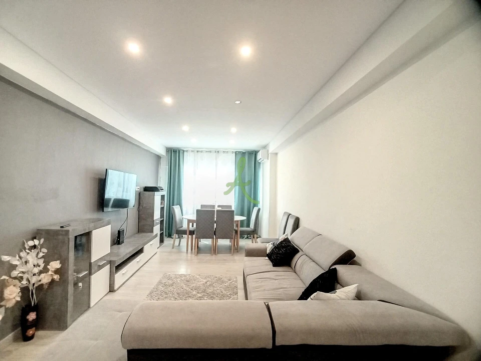 Apartamento T3 para Venda em Portimão Foto 6