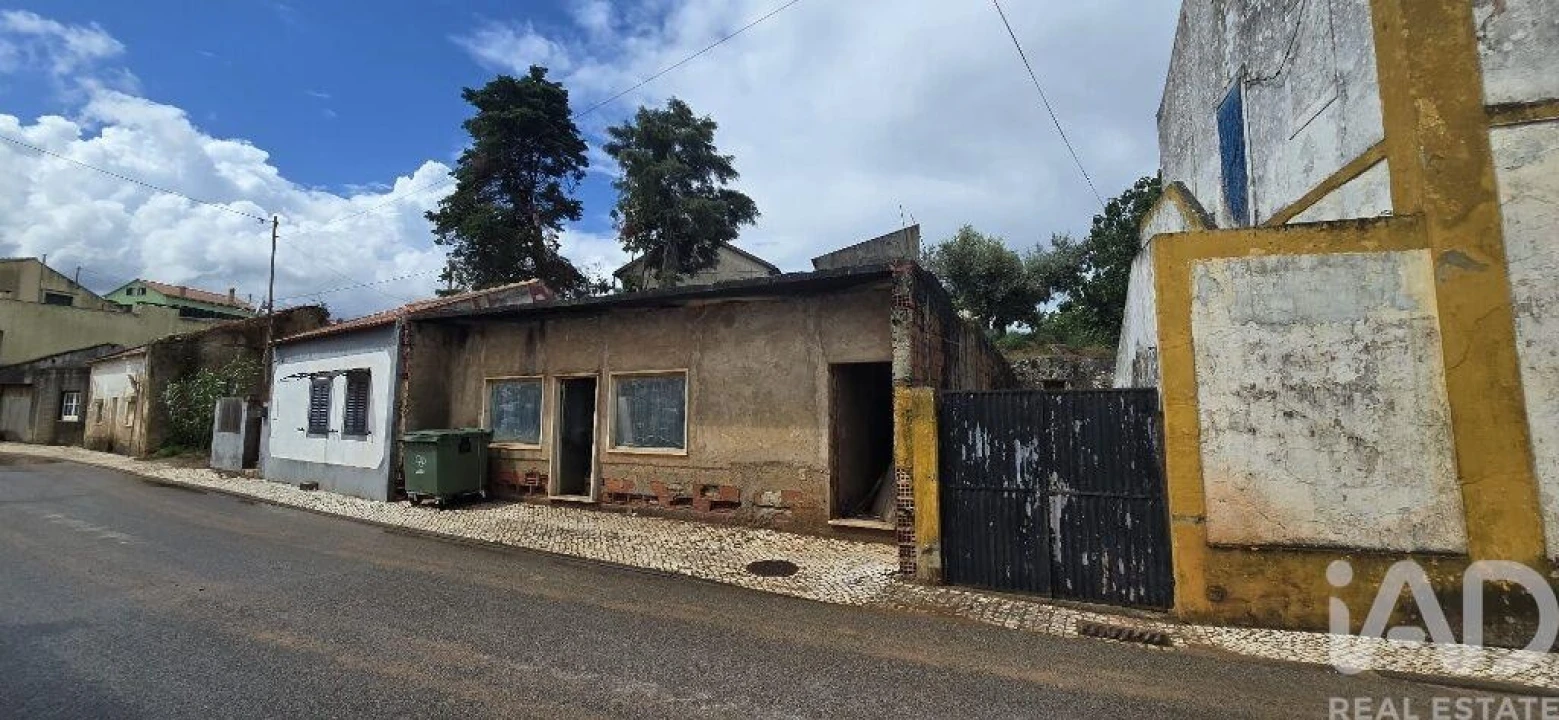 Moradia para Venda em Peral Foto 2