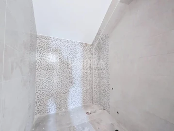 Apartamento T1 para Venda em Sé, Santa Maria e Meixedo