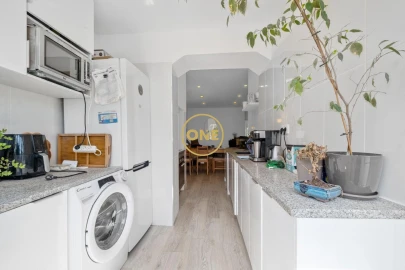 Apartamento T2 para Venda em Beato
