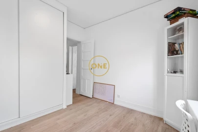 Apartamento T2 para Venda em Beato