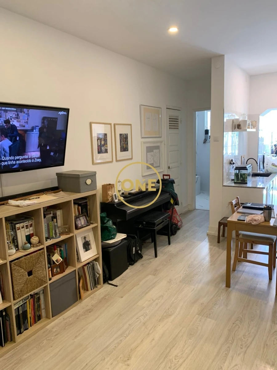 Apartamento T2 para Venda em Beato Foto 10