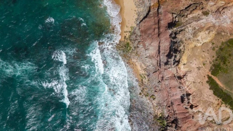 Terreno para Venda em Encosta do Sol