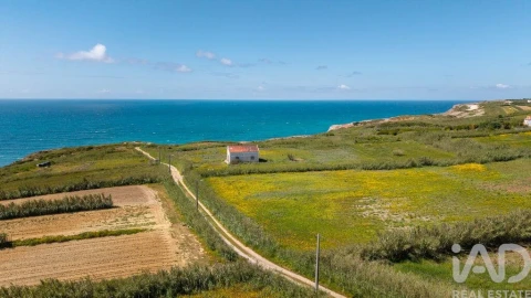 Terreno para Venda em Encosta do Sol