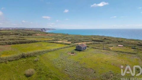 Terreno para Venda em Encosta do Sol