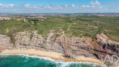 Terreno para Venda em Encosta do Sol