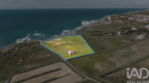 Terreno para Venda em Encosta do Sol