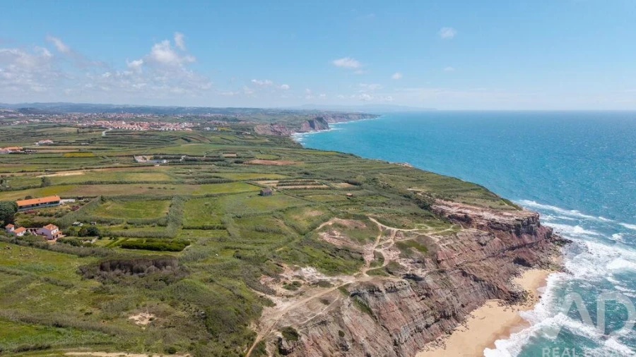 Terreno para Venda em Encosta do Sol Foto 4