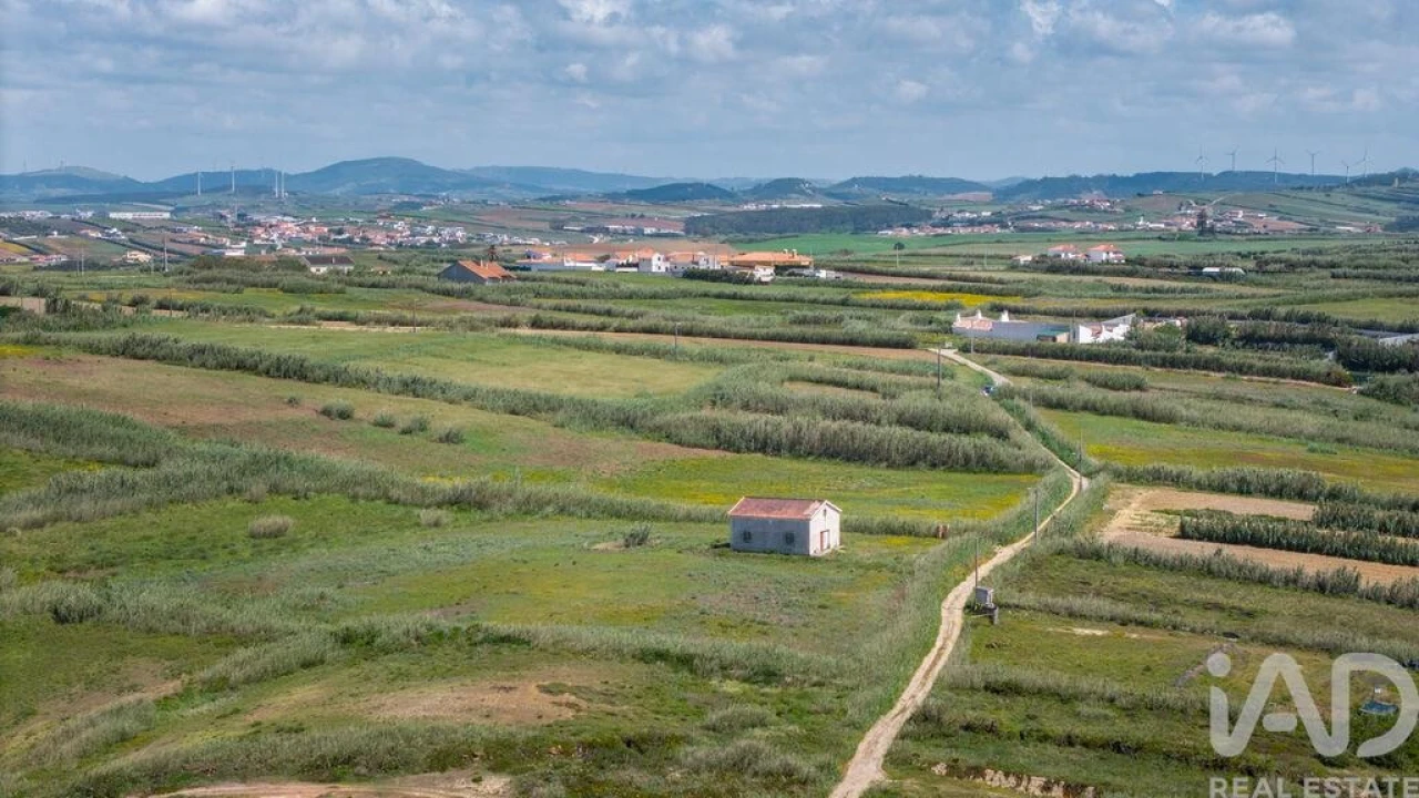 Terreno para Venda em Encosta do Sol Foto 12