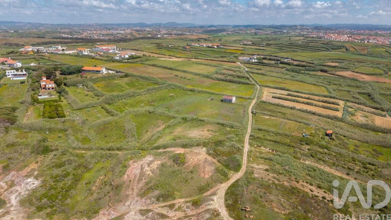Terreno para Venda em Encosta do Sol Foto 13