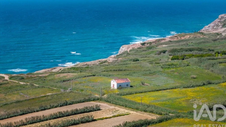 Terreno para Venda em Encosta do Sol